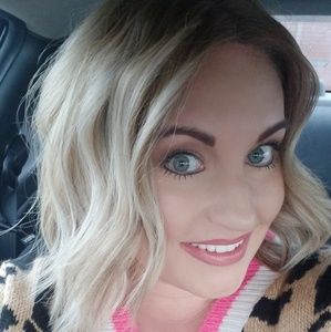 Meet your Posher, Diandra